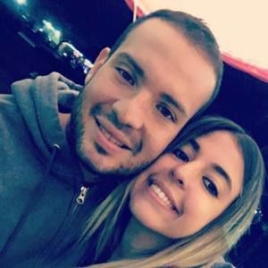 Meet your Posher, Deyanira